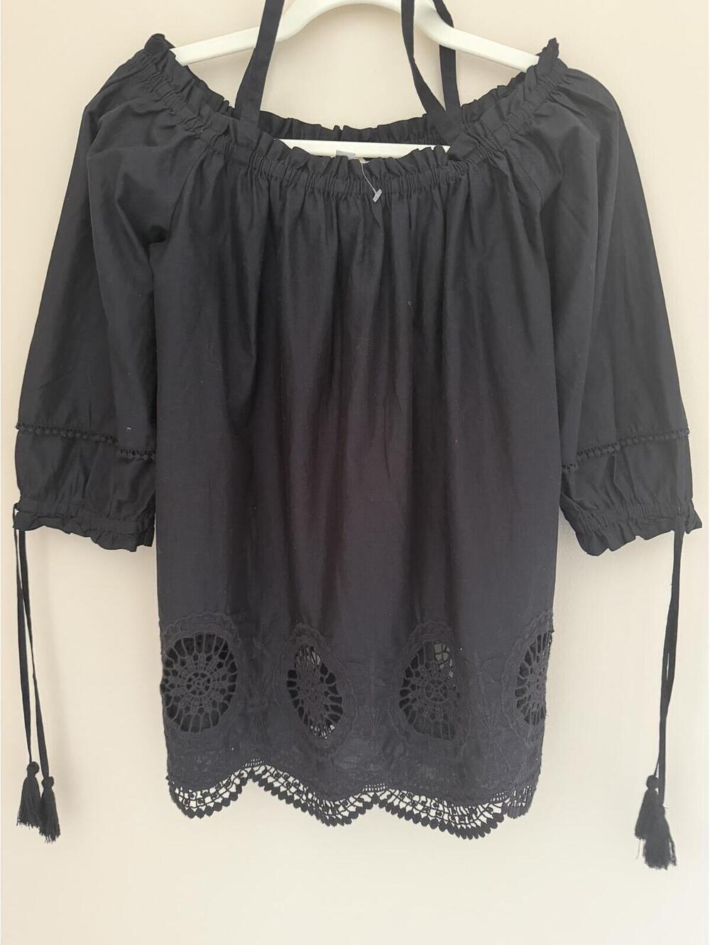 NWOT Black LOFT 100% Cotton Off-Shoulder Top Medium